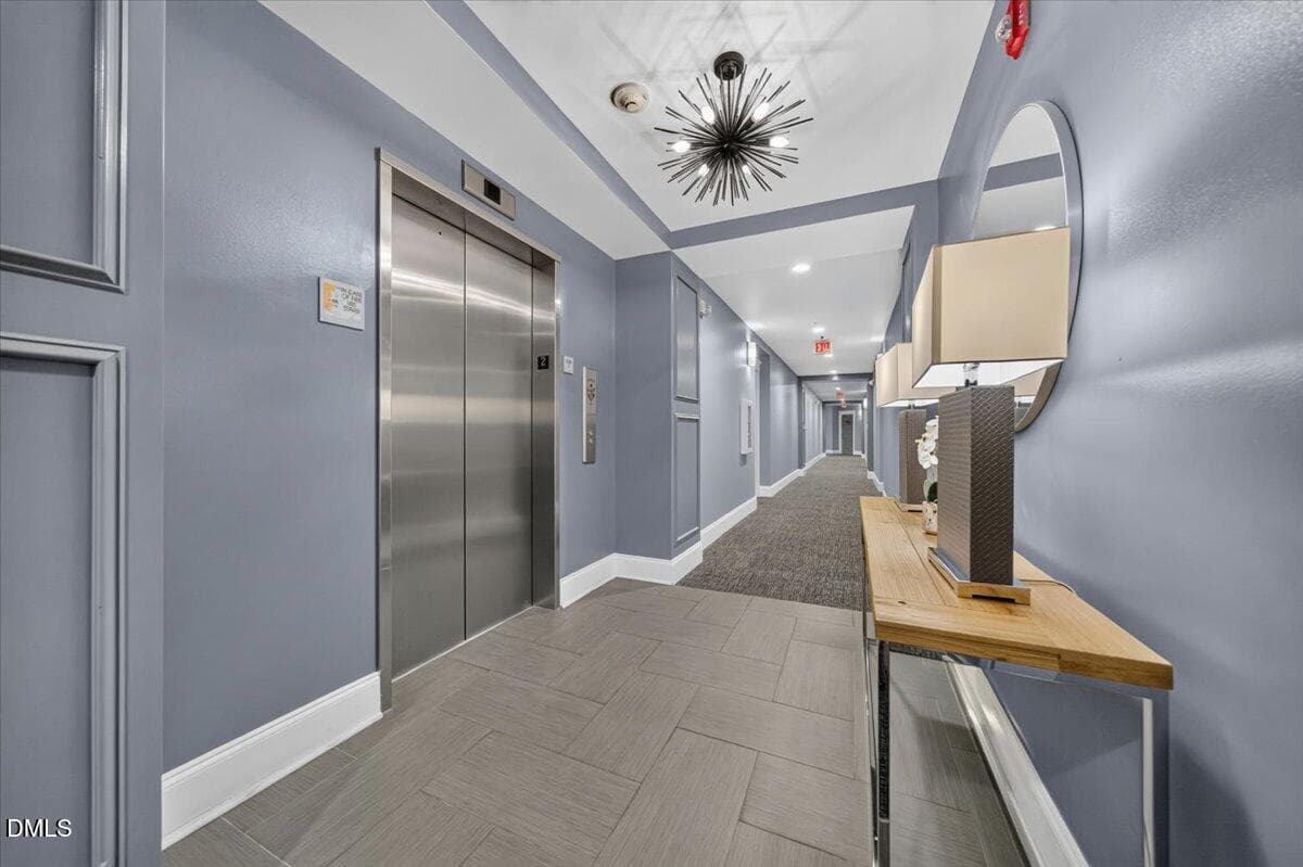 37-222APT212GlenwoodAveRaleigh_037_ZRL08 - 222 Glenwood Avenue 212, Raleigh, NC 27603, Raleigh