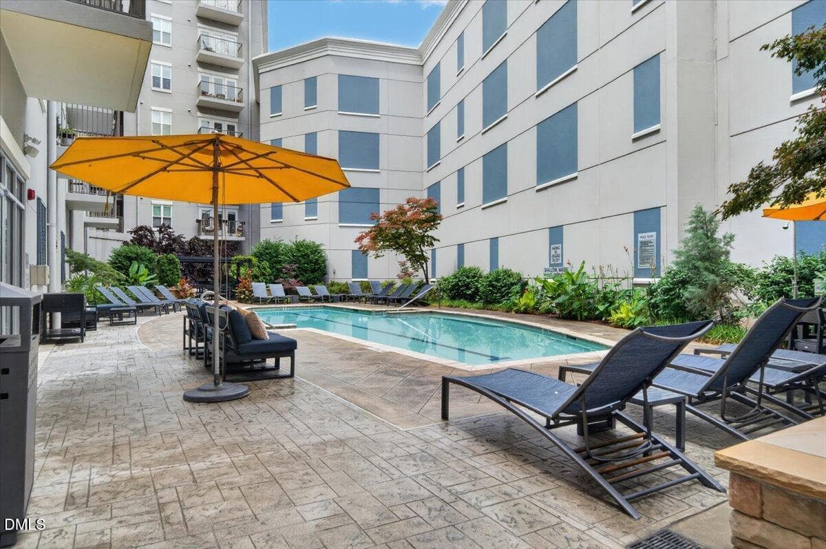 59-222APT212GlenwoodAveRaleigh_059_ZRL08 - 222 Glenwood Avenue 212, Raleigh, NC 27603, Raleigh