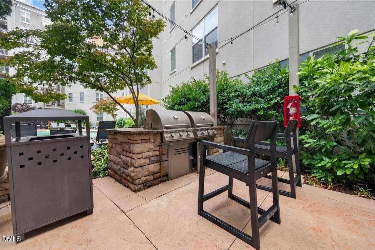 63-222APT212GlenwoodAveRaleigh_063_ZRL08 - 222 Glenwood Avenue 212, Raleigh, NC 27603, Raleigh