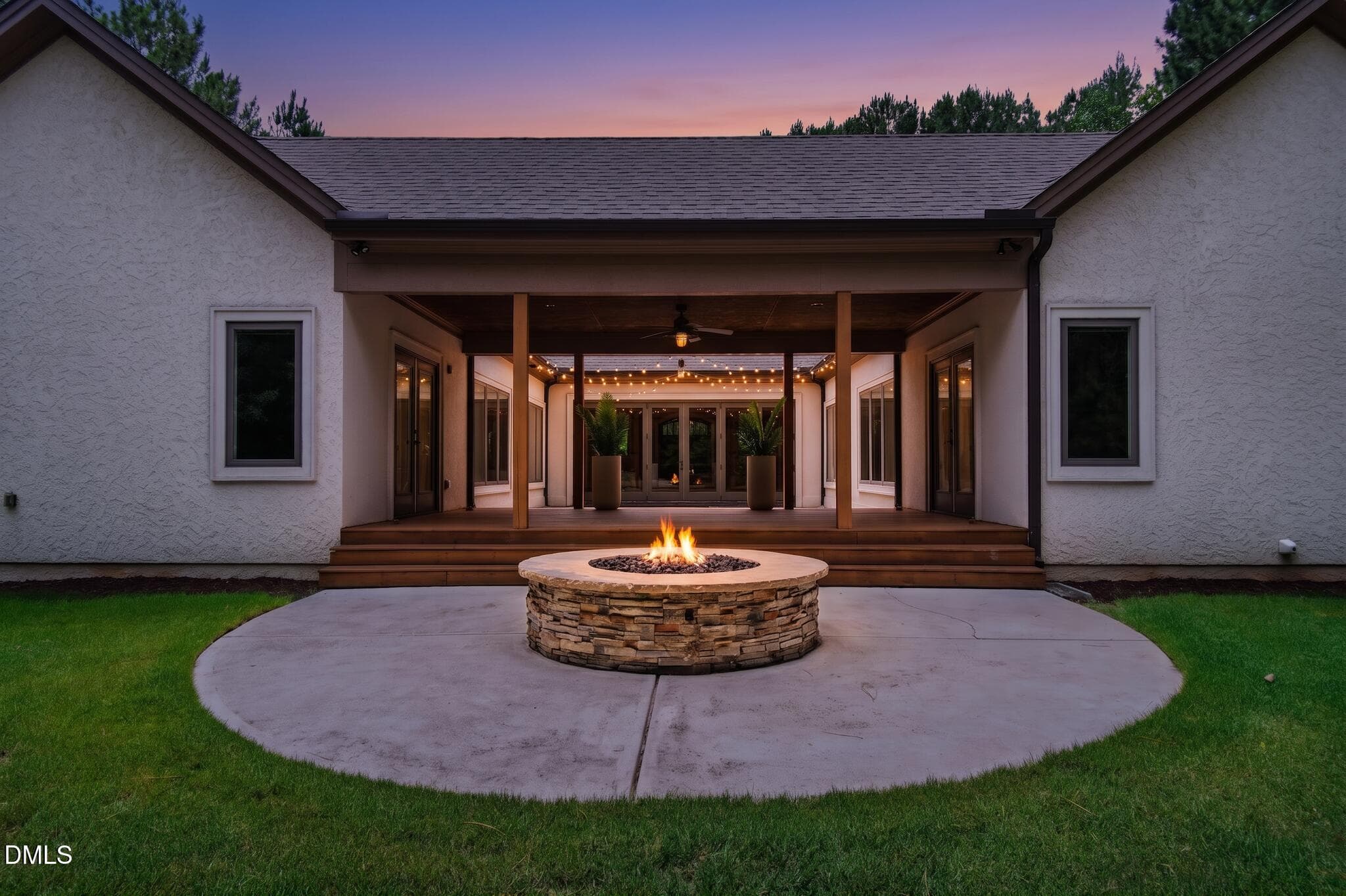 Weston Firepit lite - 309 Weston Lane, Chapel Hill, NC 27516, Chapel Hill