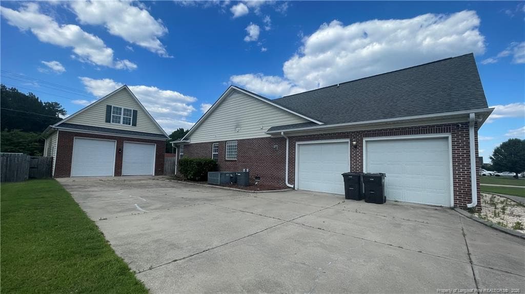 Photo 5 - 3746 Lockerbie Court, Fayetteville, NC 28306, Fayetteville