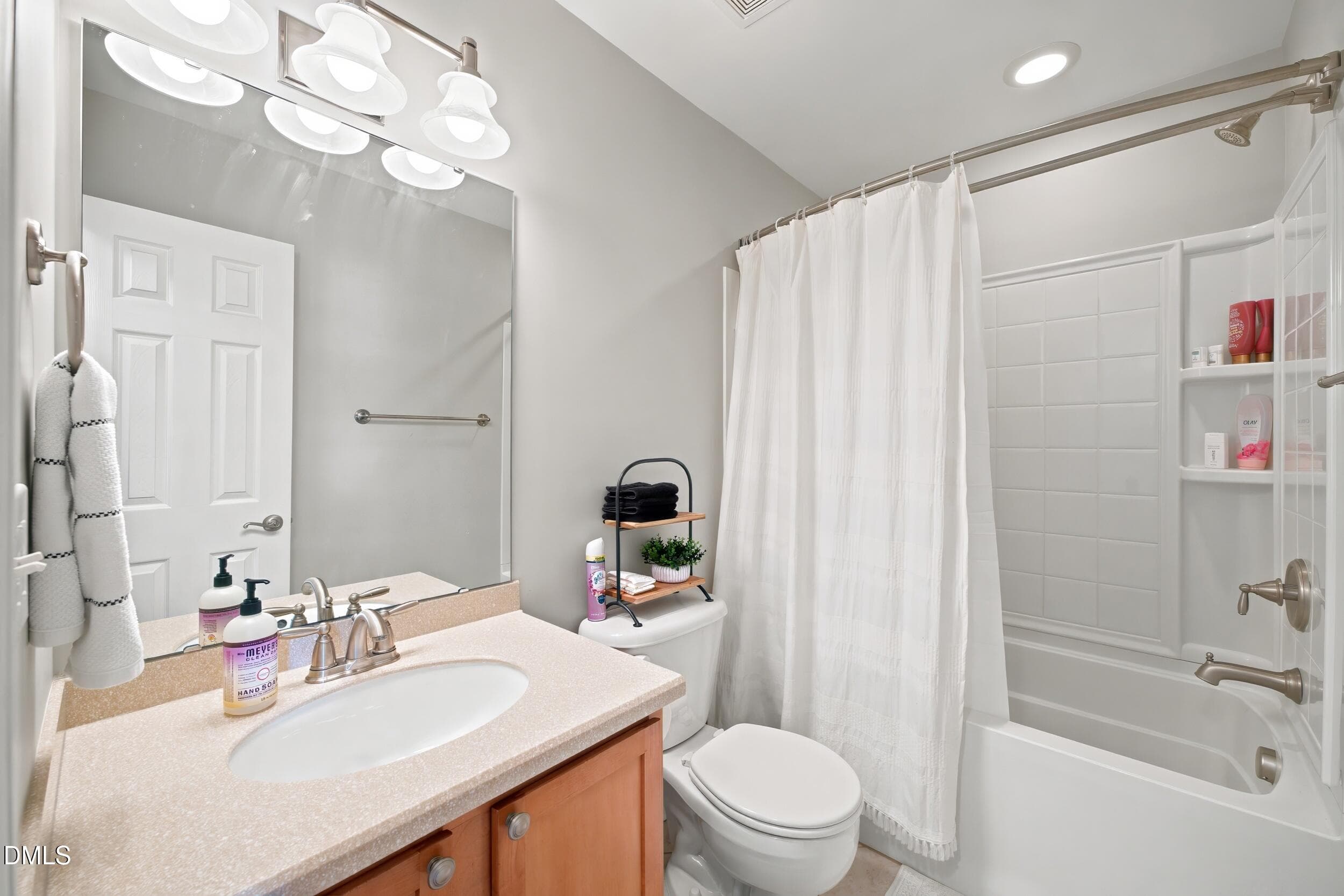 15 -1121 consortium dr, interior - 1121 Consortium Drive 115, Raleigh, NC 27603, Raleigh