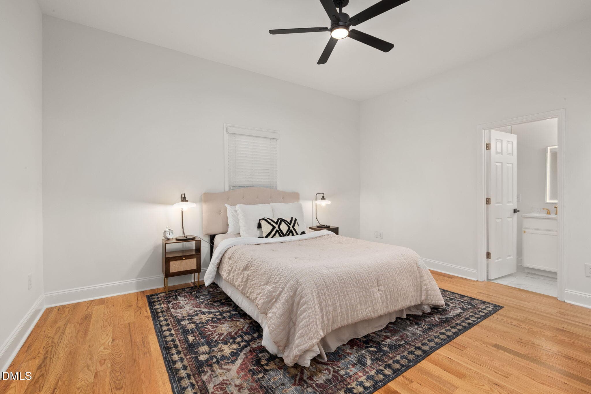 29-web-or-mls-DX3A4025 - 305 Freeman Street, Raleigh, NC 27601, Raleigh