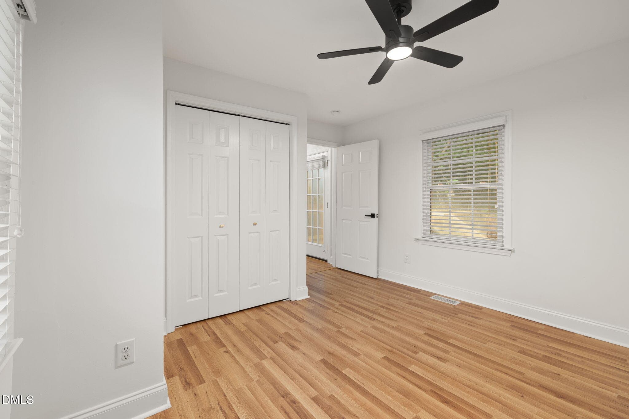 23-web-or-mls-DX3A3913 - 305 Freeman Street, Raleigh, NC 27601, Raleigh