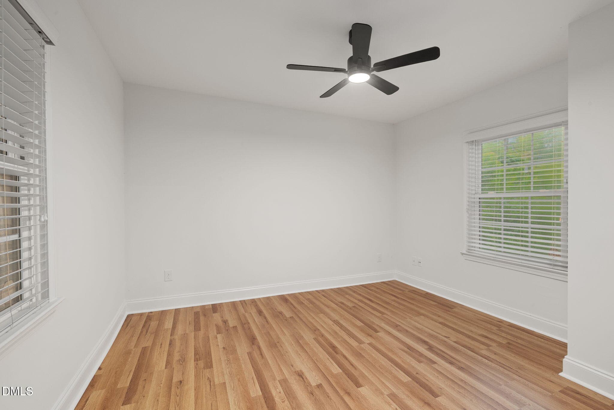22-web-or-mls-DX3A3908 - 305 Freeman Street, Raleigh, NC 27601, Raleigh