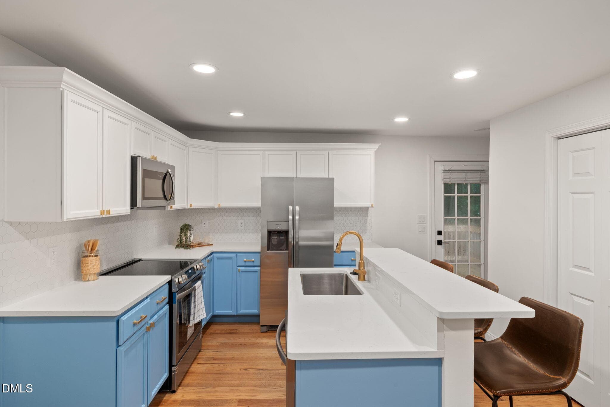 19-web-or-mls-DX3A3865 - 305 Freeman Street, Raleigh, NC 27601, Raleigh