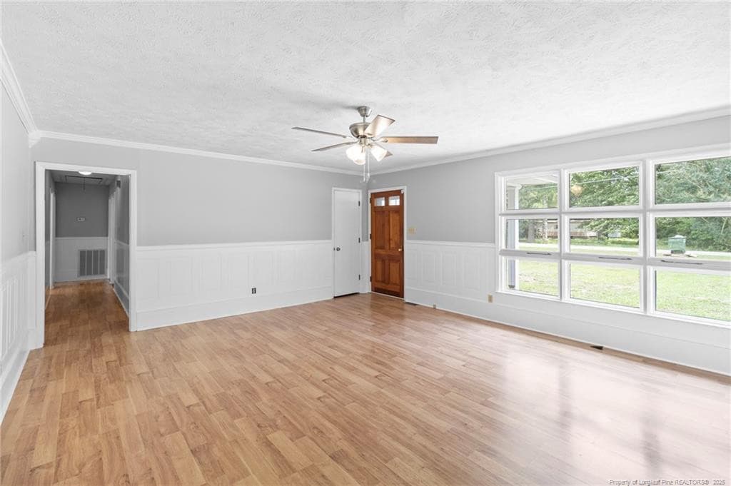 Photo 7 - 344 S 4th Street, Saint Pauls, NC 28384