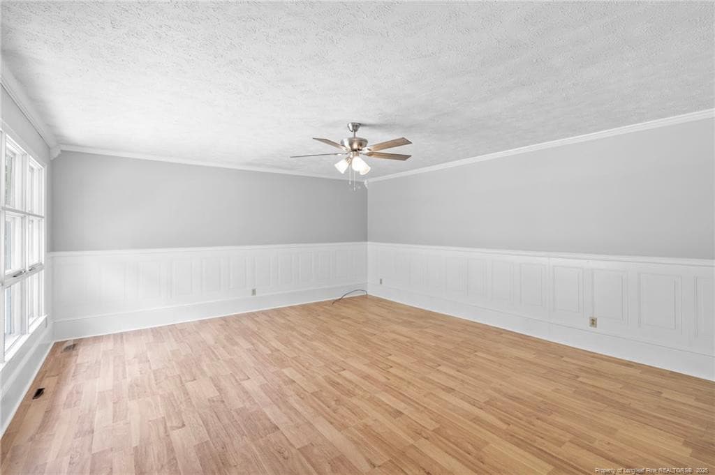 Photo 8 - 344 S 4th Street, Saint Pauls, NC 28384