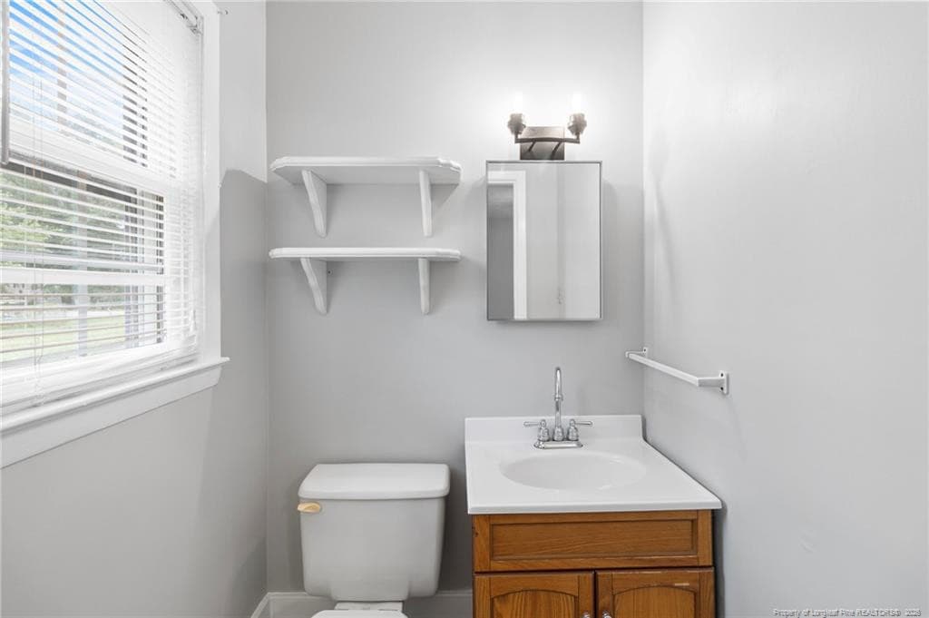 Photo 26 - 344 S 4th Street, Saint Pauls, NC 28384