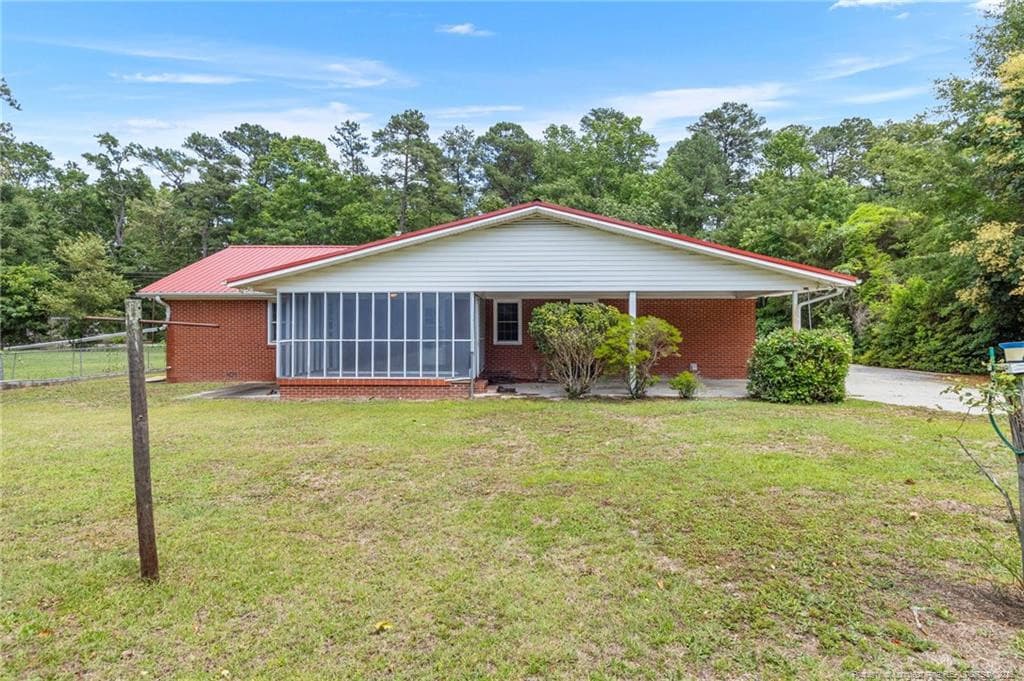 Photo 32 - 344 S 4th Street, Saint Pauls, NC 28384