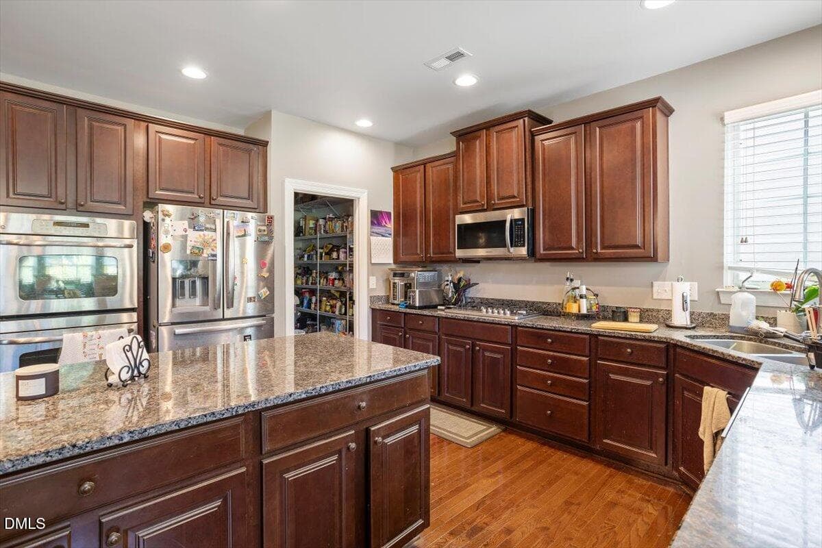 40-1108 Riggins Mill Rd [3147520]_062520 - 1108 Riggins Mill Road, Cary, NC 27519