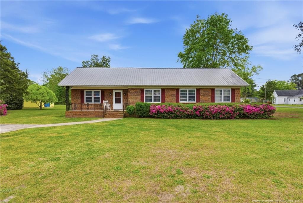 113 N Third Street, Dublin, NC 28332