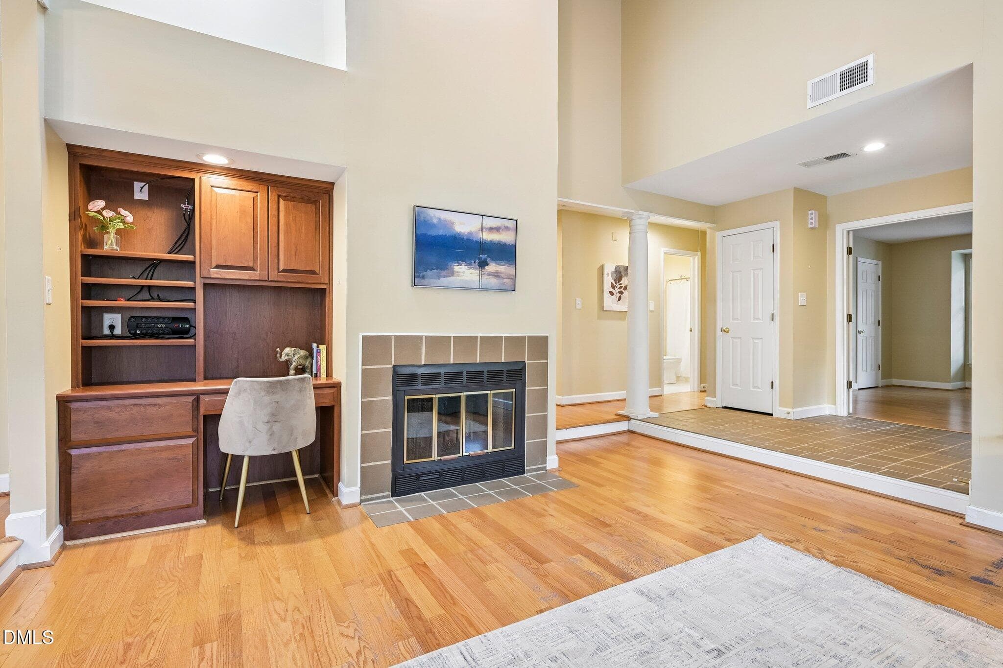 12-web-or-mls-White Oak Way-S2406-012 - 101 White Oak Way, Chapel Hill, NC 27514, Chapel Hill