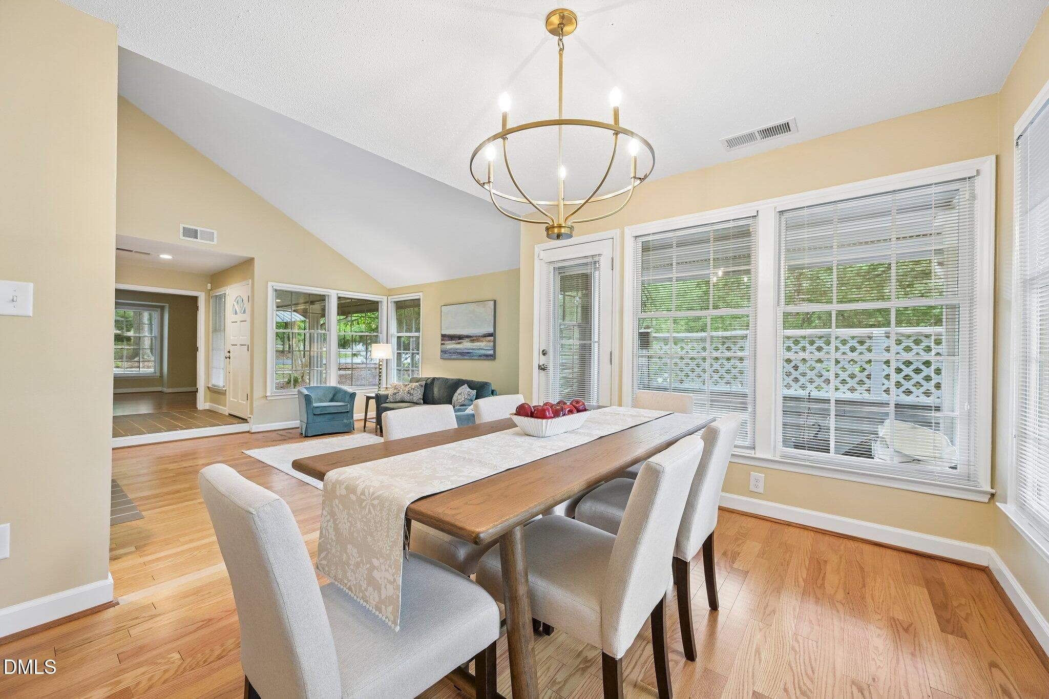16-web-or-mls-White Oak Way-S2406-016 - 101 White Oak Way, Chapel Hill, NC 27514, Chapel Hill