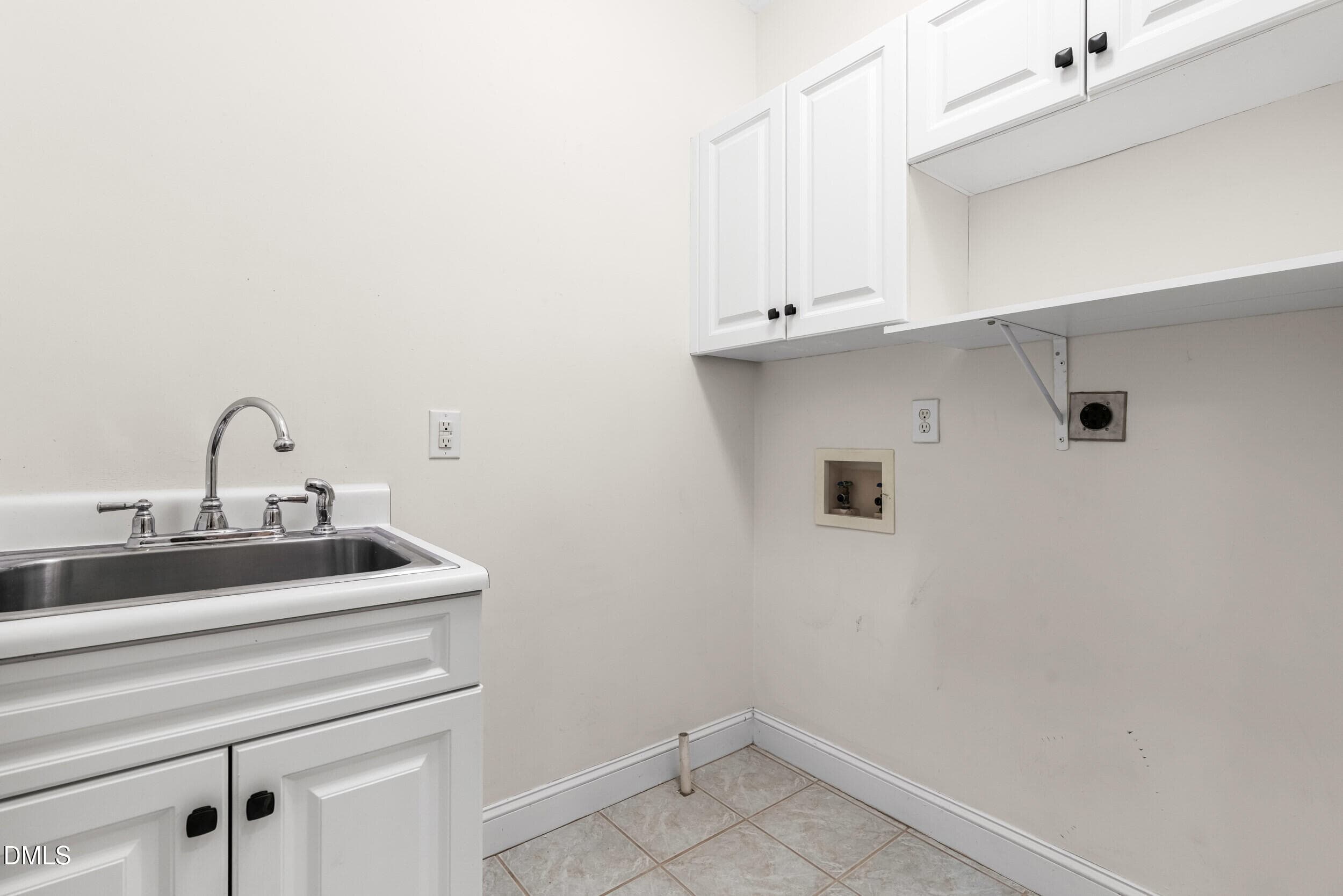 W/D Room - 5801 Sand Pebble Place, Raleigh, NC 27613, Raleigh