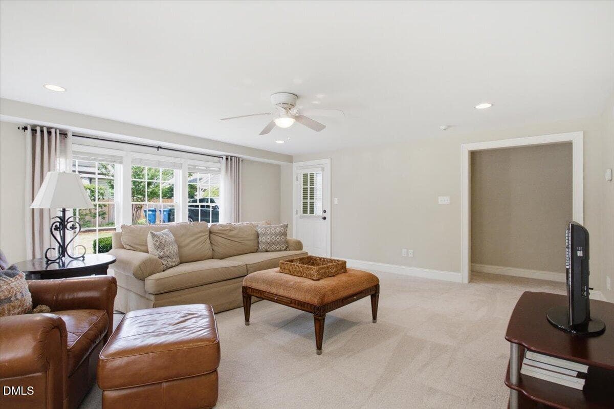 05-2615 Hazelwood Dr0014 - 2615 Hazelwood Drive, Raleigh, NC 27608, Raleigh