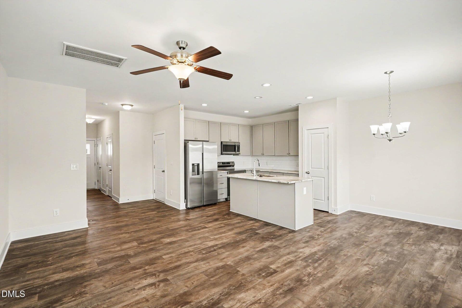 006_file_1008 - 1024 Abbott Street, Mebane, NC 27302