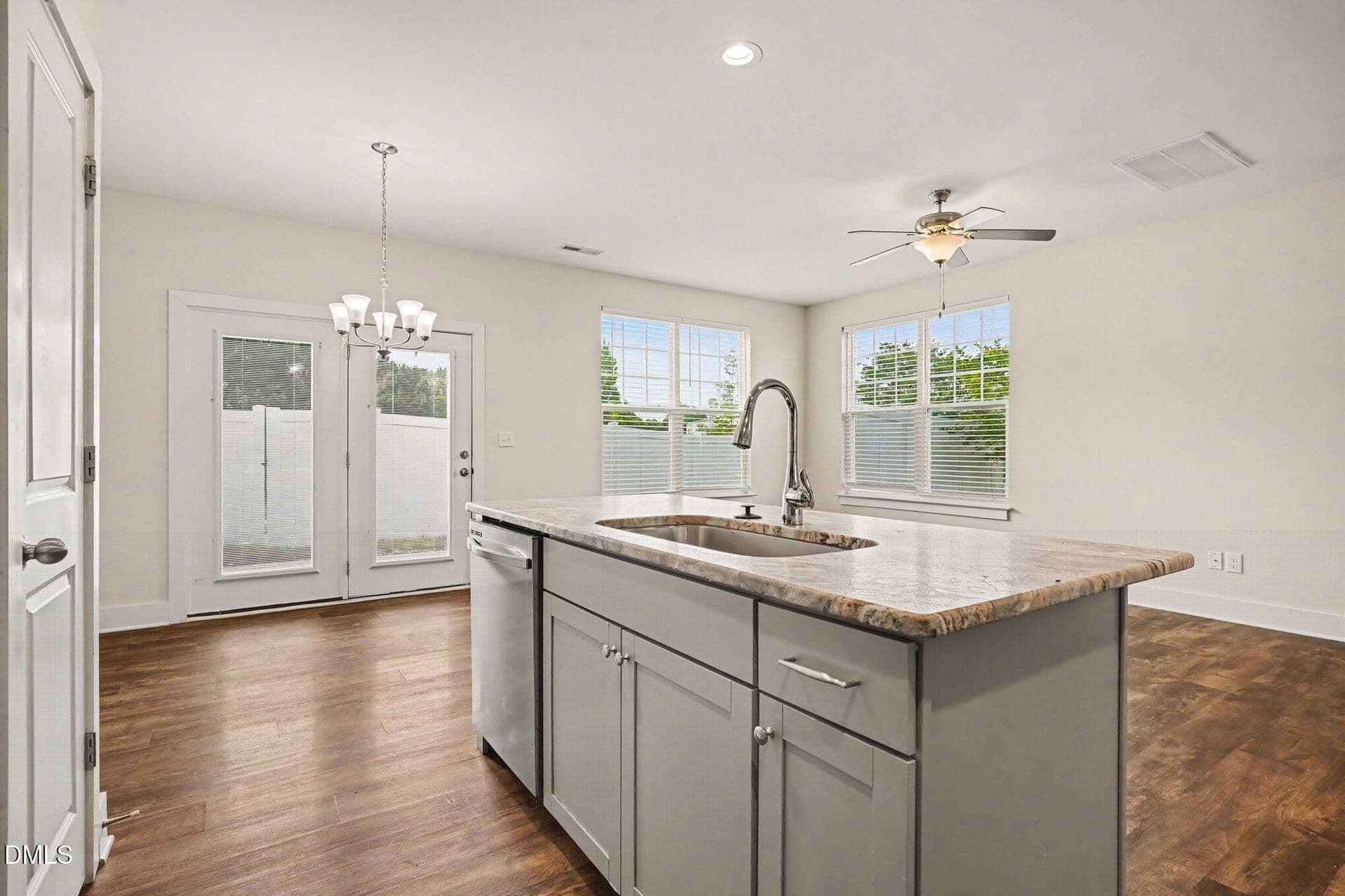 009_file_2176 - 1024 Abbott Street, Mebane, NC 27302
