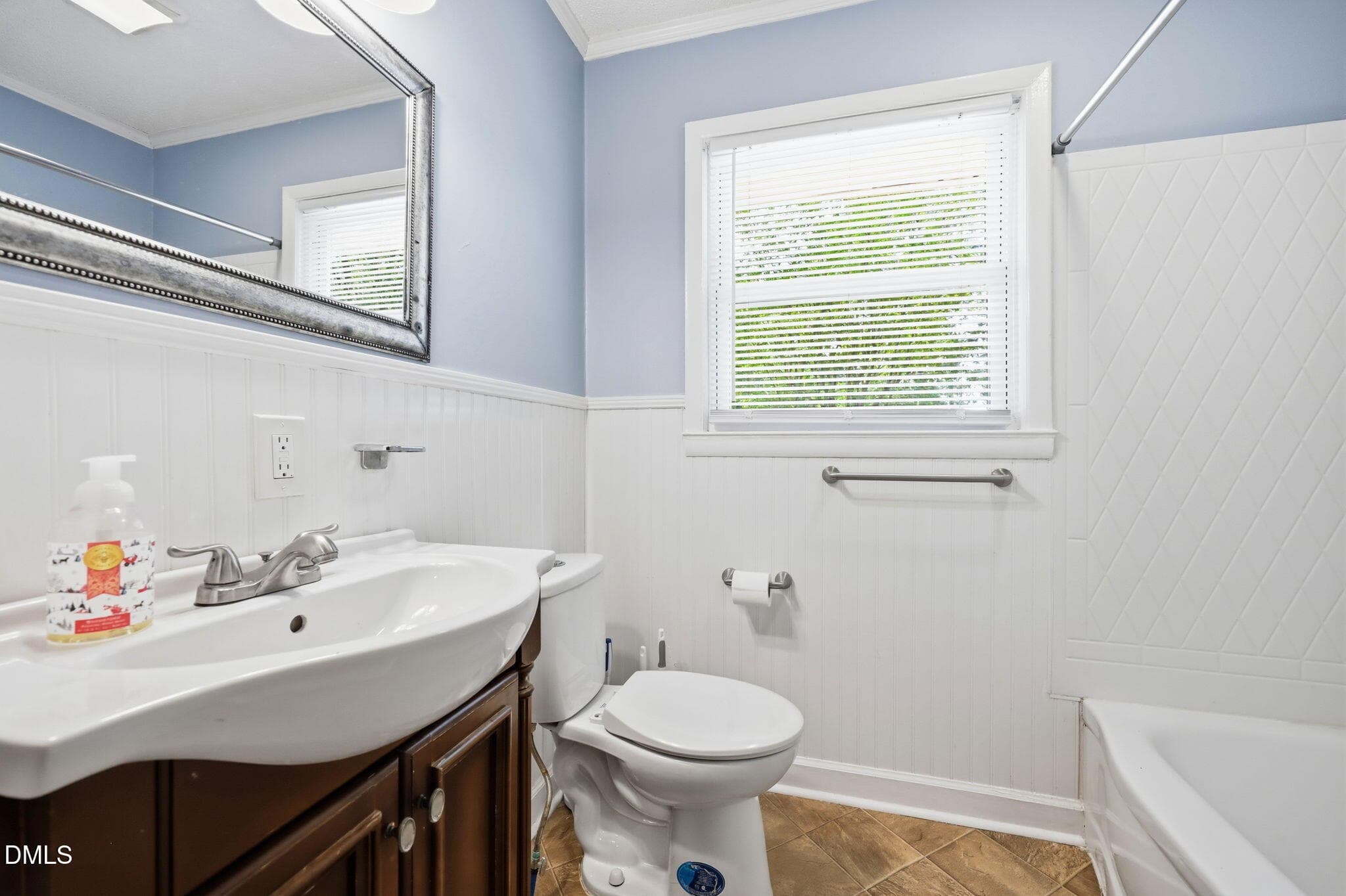 34-web-or-mls-IMG_4697 - 1802 Haverford Street, Durham, NC 27705, Durham