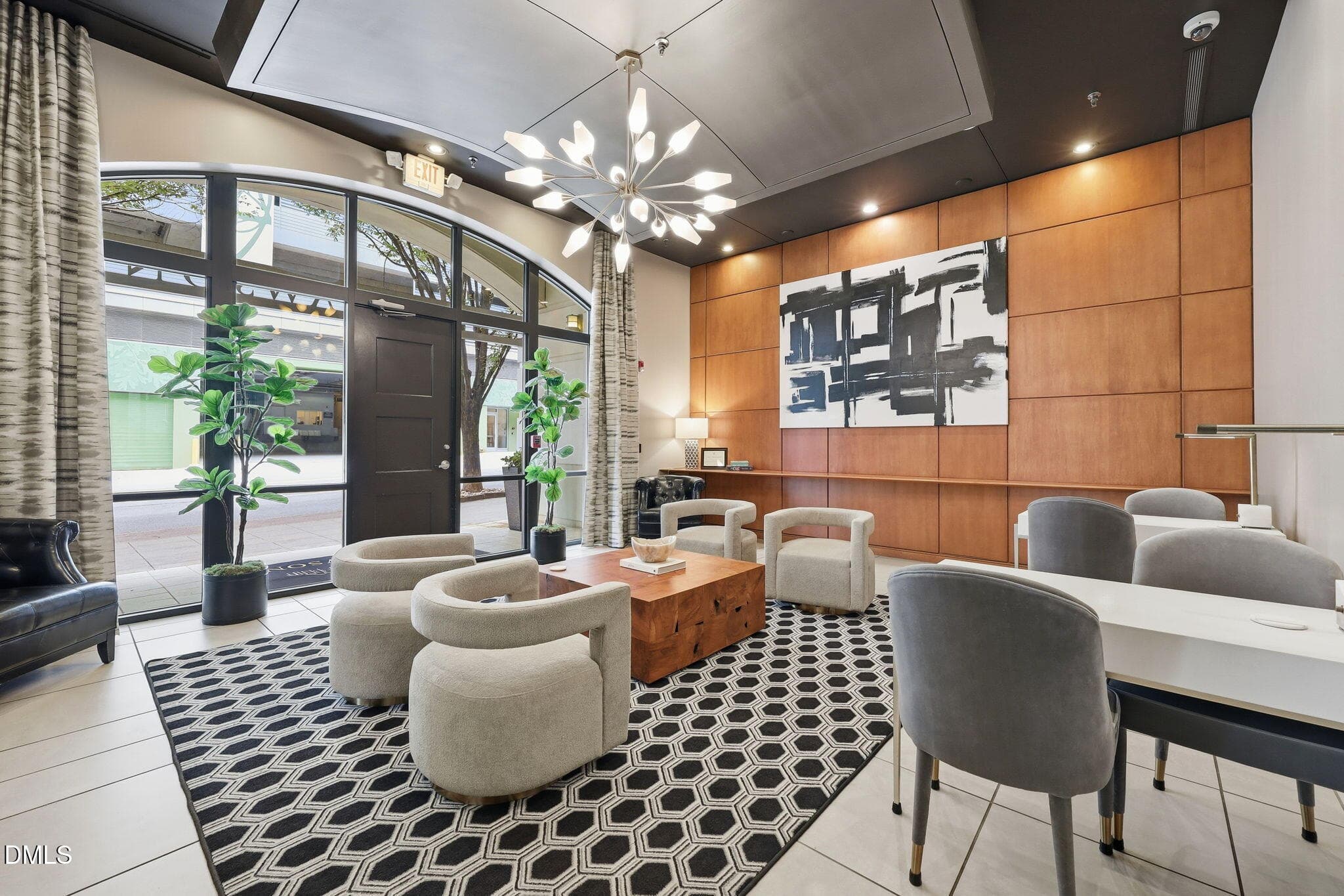 Lobby 2 - 317 W Morgan Street 504, Raleigh, NC 27601, Raleigh
