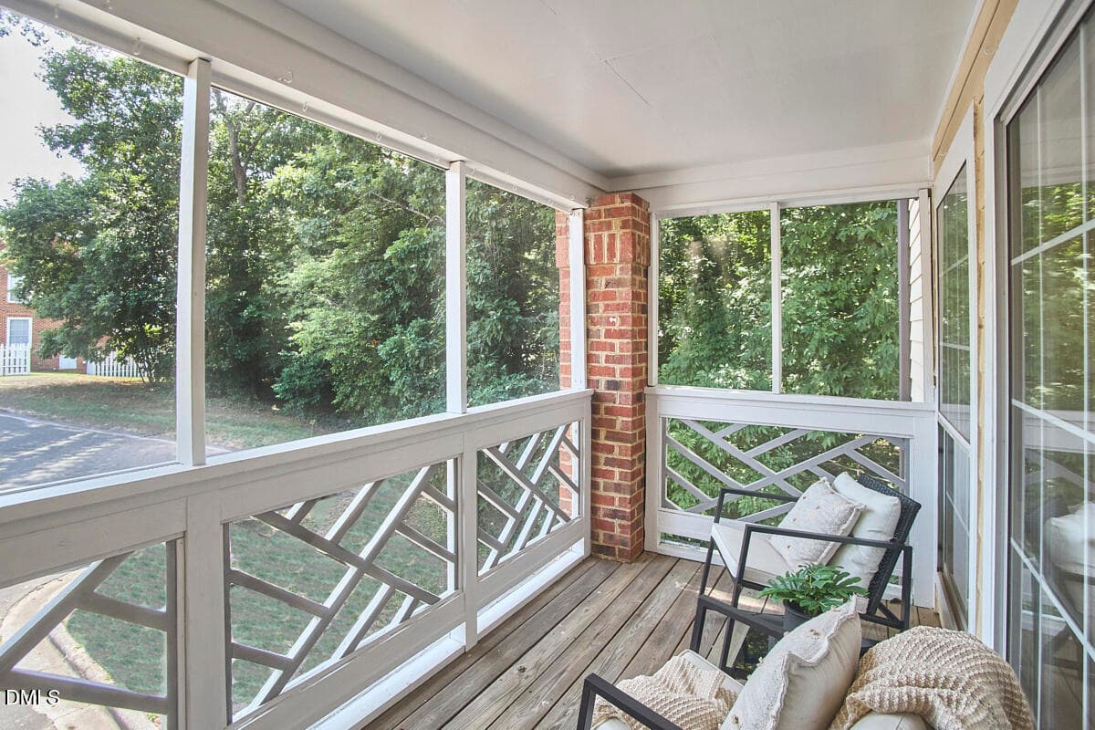 Screened Porch - 1005 Kingswood Drive E, Chapel Hill, NC 27517, Chapel Hill