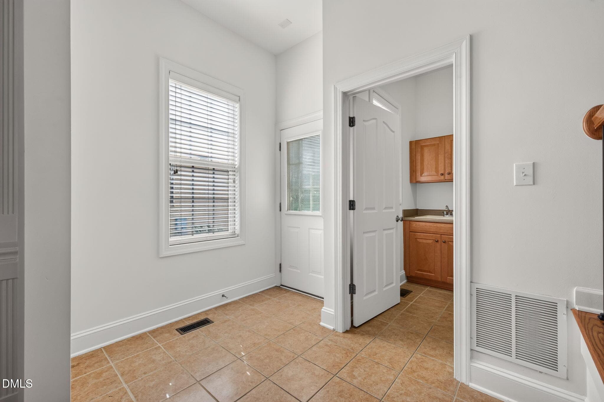 26-web-or-mls-IMG_0408 - 1049 Kennicott Avenue, Cary, NC 27513, Cary