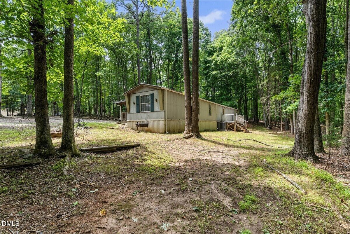 06-DSC07278 - 122 Nature Lane, Henderson, NC 27537