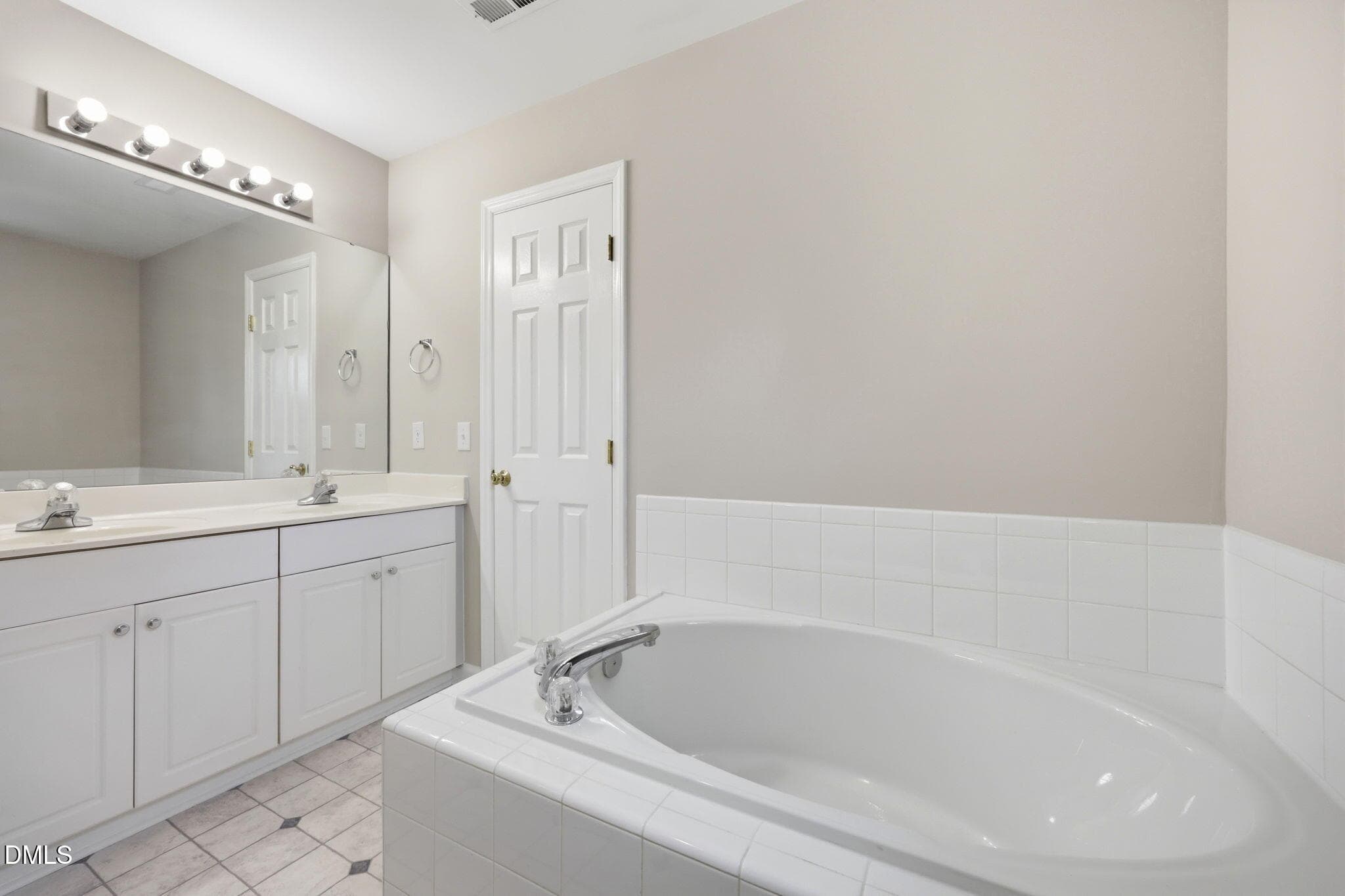 33-web-or-mls-IMG_1270_edit - 224 Cross Current Lane, Raleigh, NC 27610, Raleigh