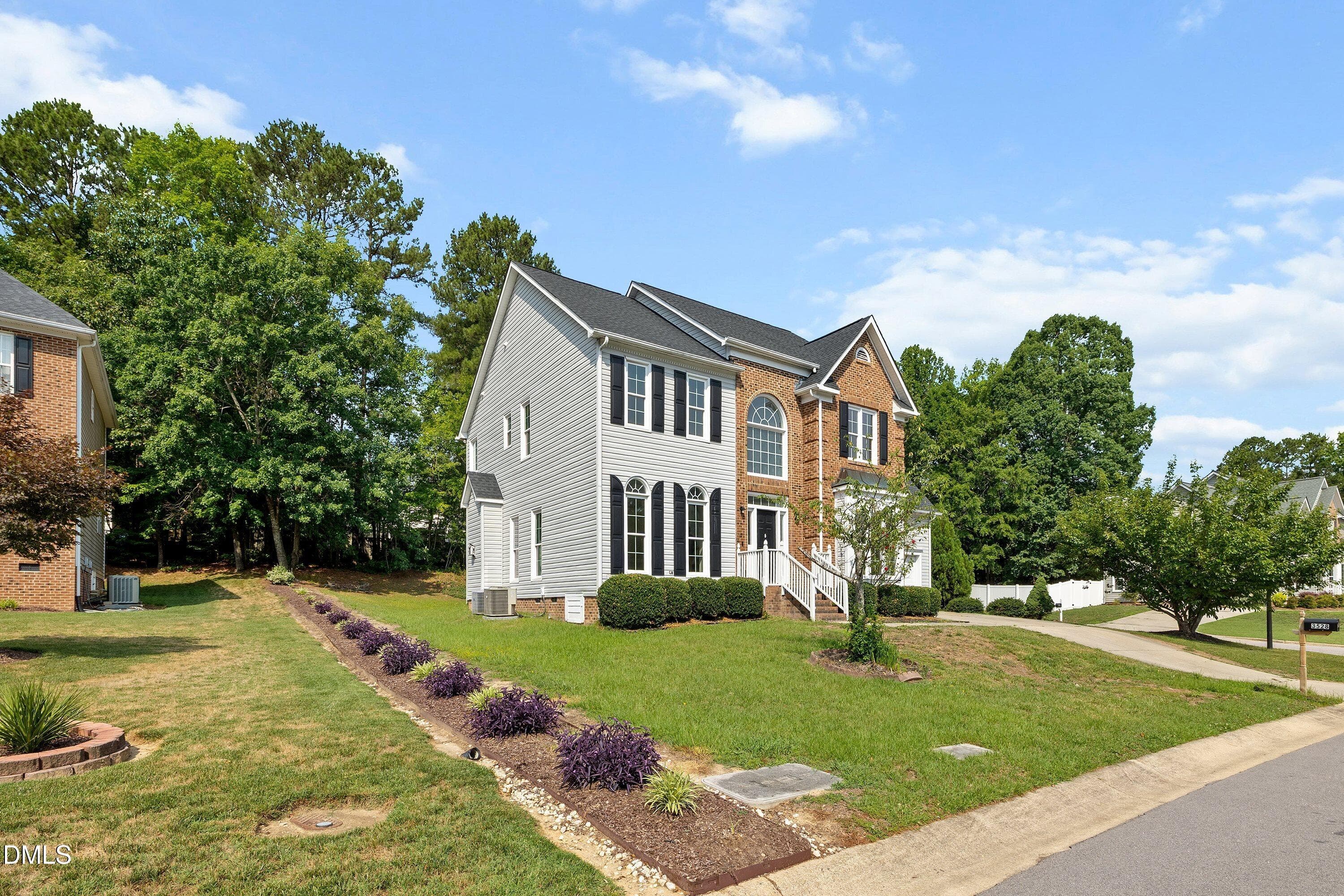 02-3528 Dewing 118 Temple_4971 - 3528 Dewing Drive, Raleigh, NC 27616, Raleigh