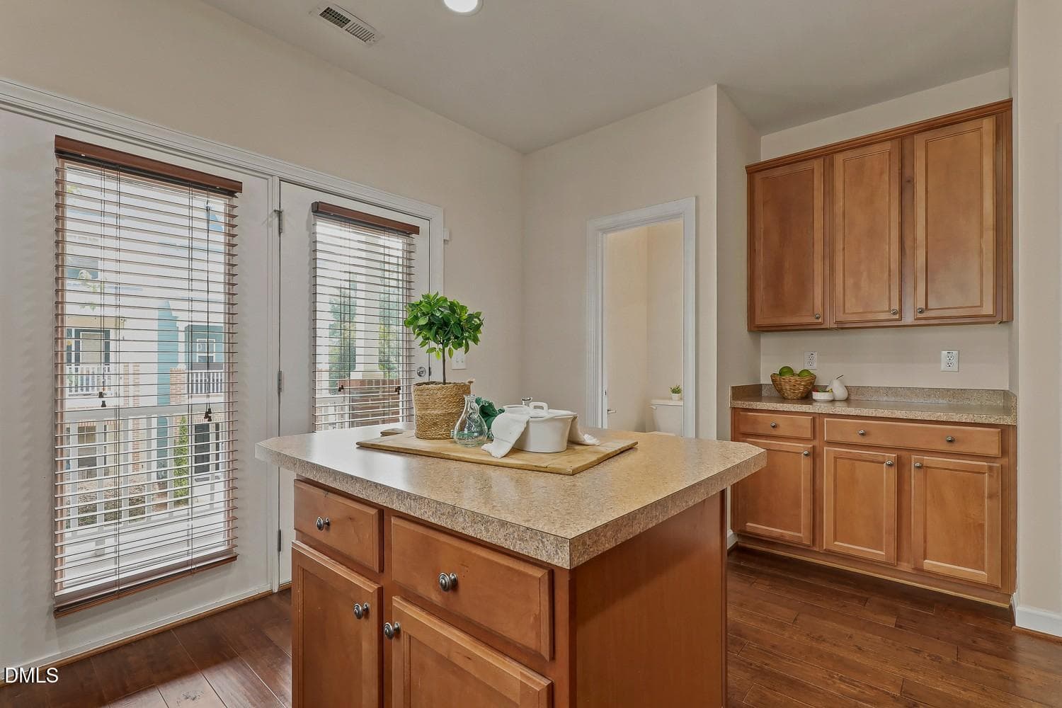 016-034-Kitchen-1500x1000 - 336 Kinellan Lane, Cary, NC 27519, Cary