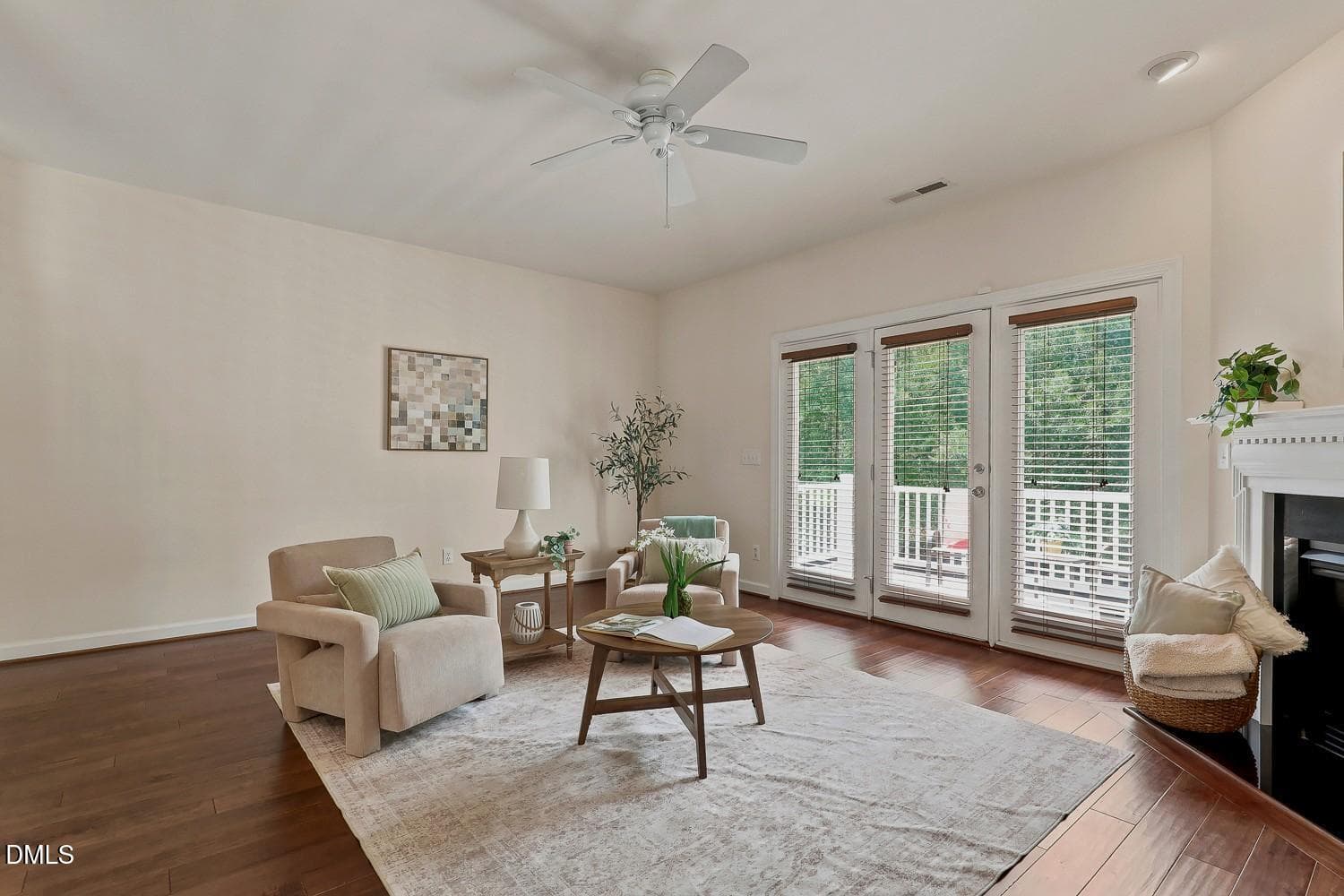 026-061-Family Room-1500x1000 - 336 Kinellan Lane, Cary, NC 27519, Cary