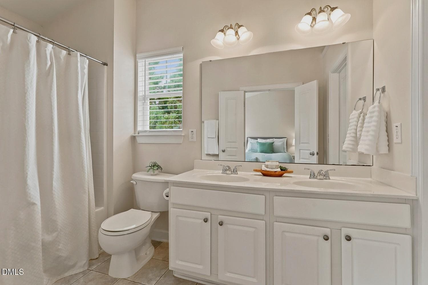 039-025-Primary Bathroom-1500x1000 - 336 Kinellan Lane, Cary, NC 27519, Cary