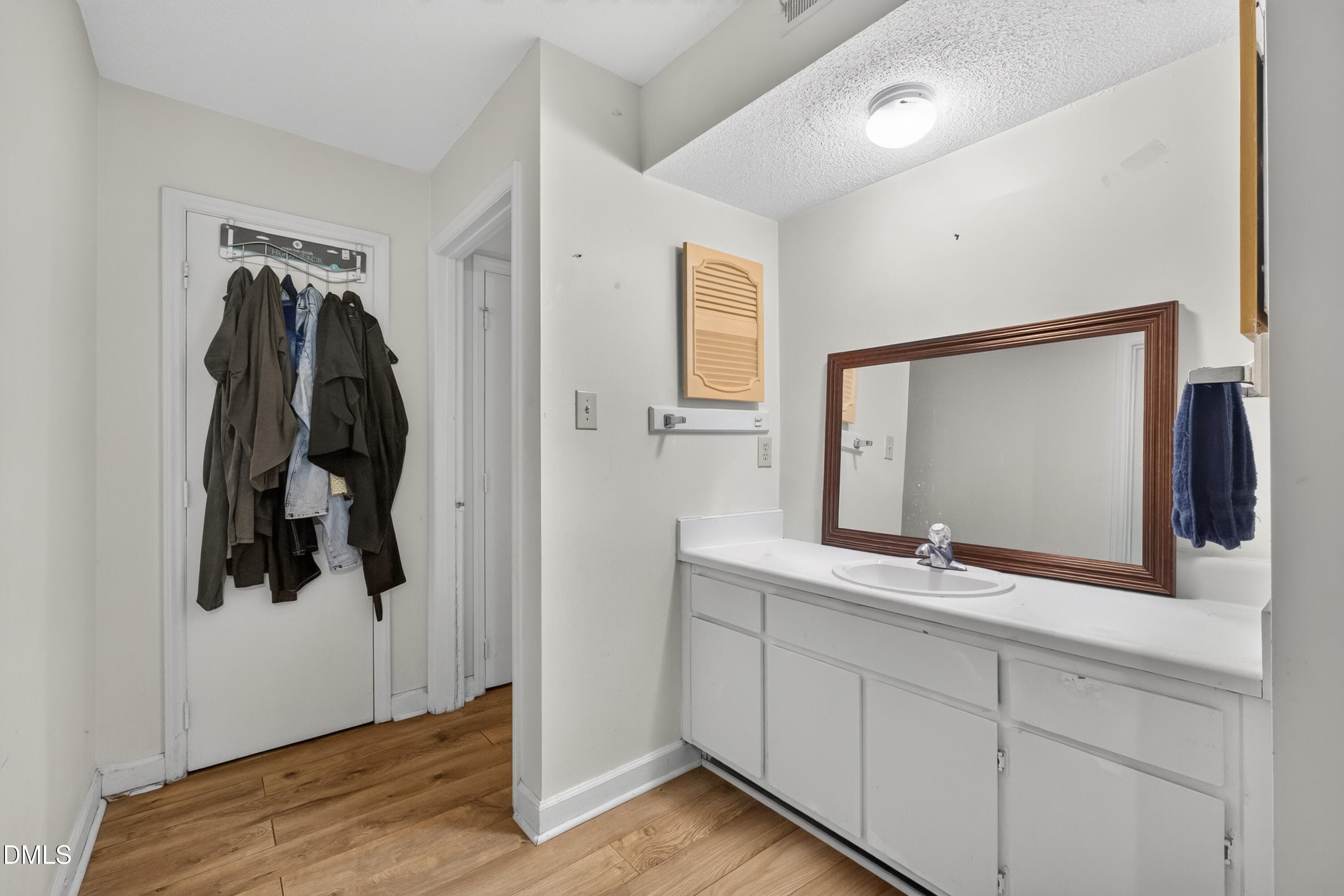 16 - 2510 Avent Ferry Road 103, Raleigh, NC 27606, Raleigh