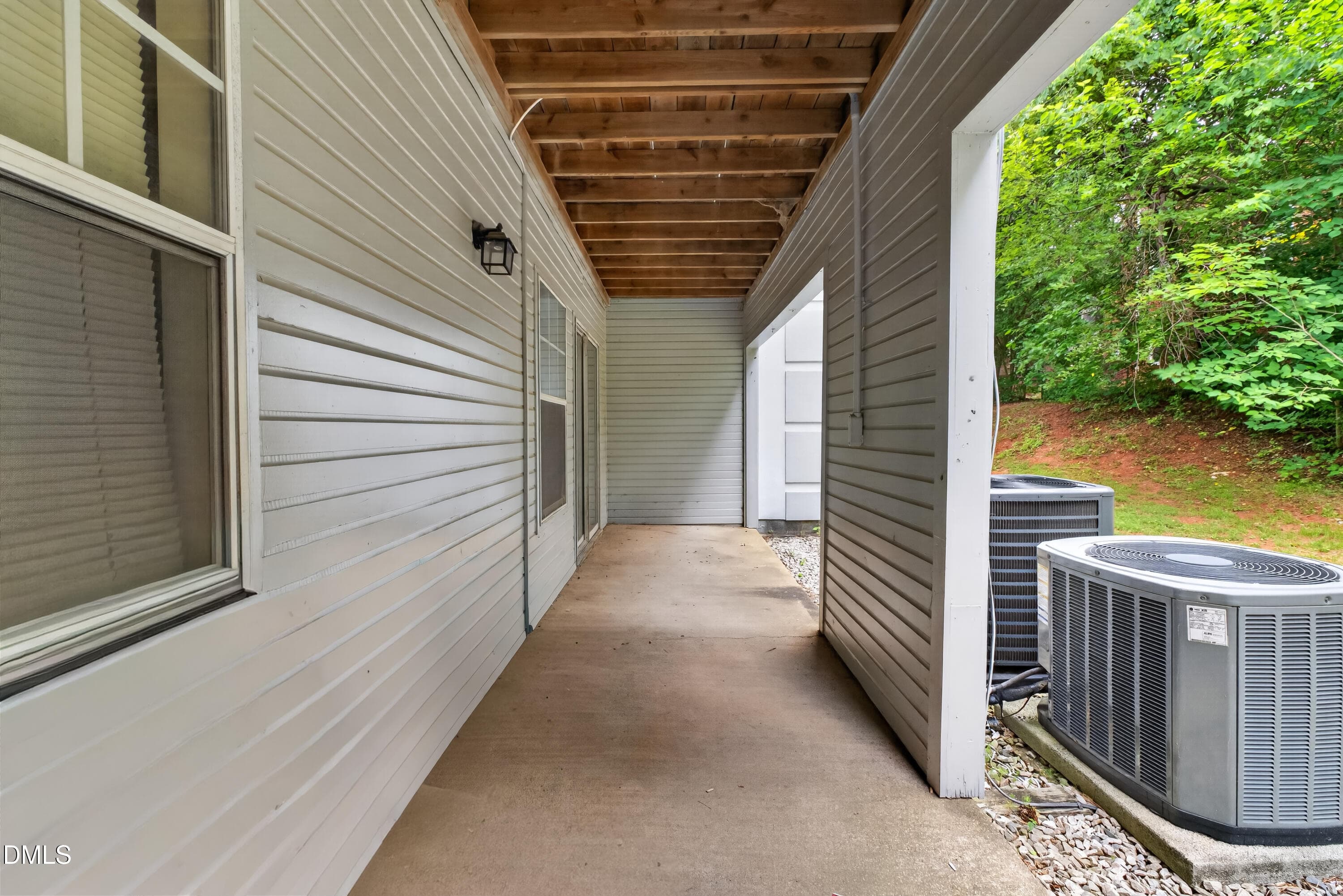 27 - 2510 Avent Ferry Road 103, Raleigh, NC 27606, Raleigh
