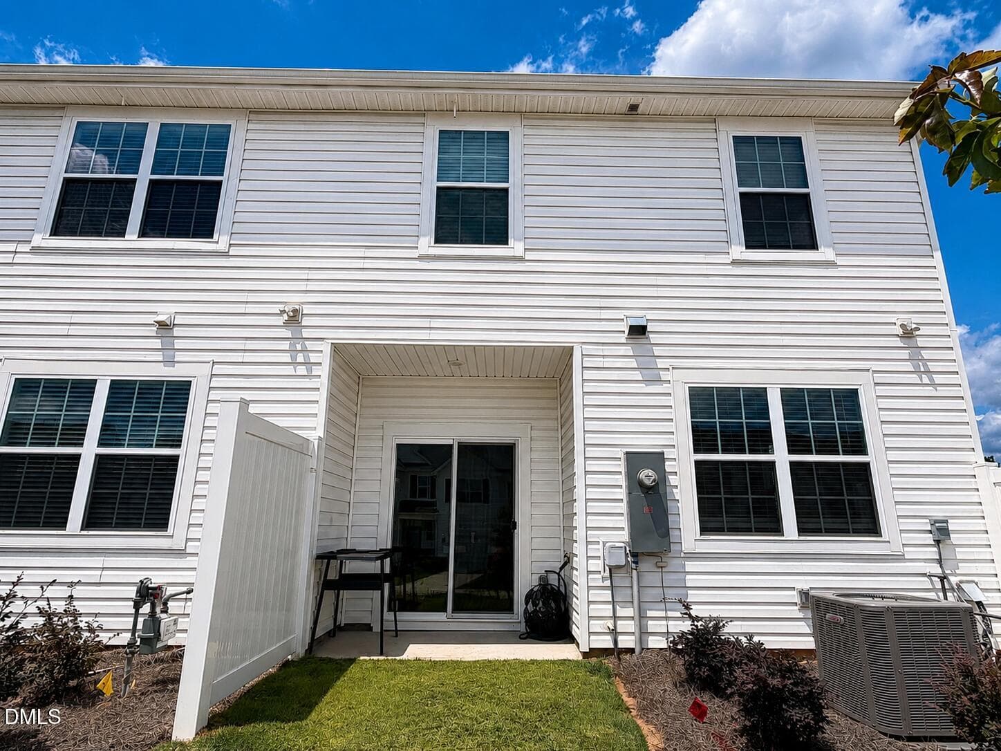 I40 - 1899 Pheasant Trce Circle, Kernersville, NC 27284