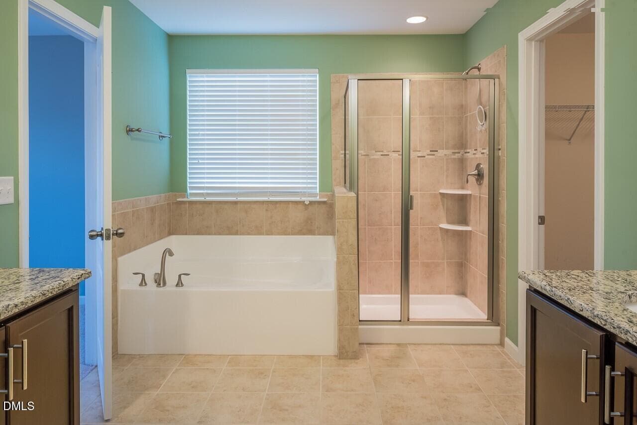 Bath-Master-picture14 - 215 Holly Blossom Drive, Durham, NC 27703, Durham