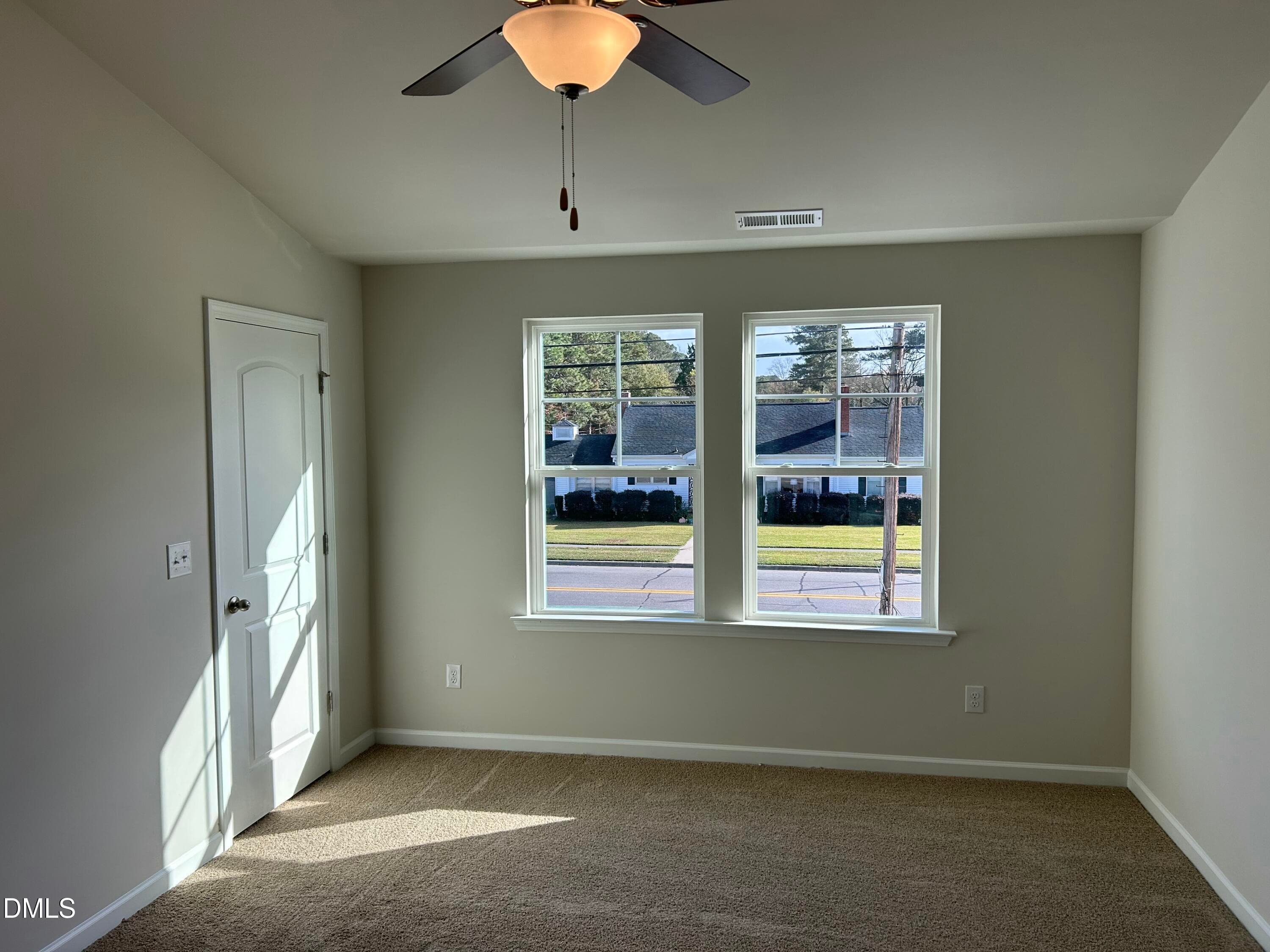Owners Suite pic 2 - 105 W Sater Street, Pinetops, NC 27864