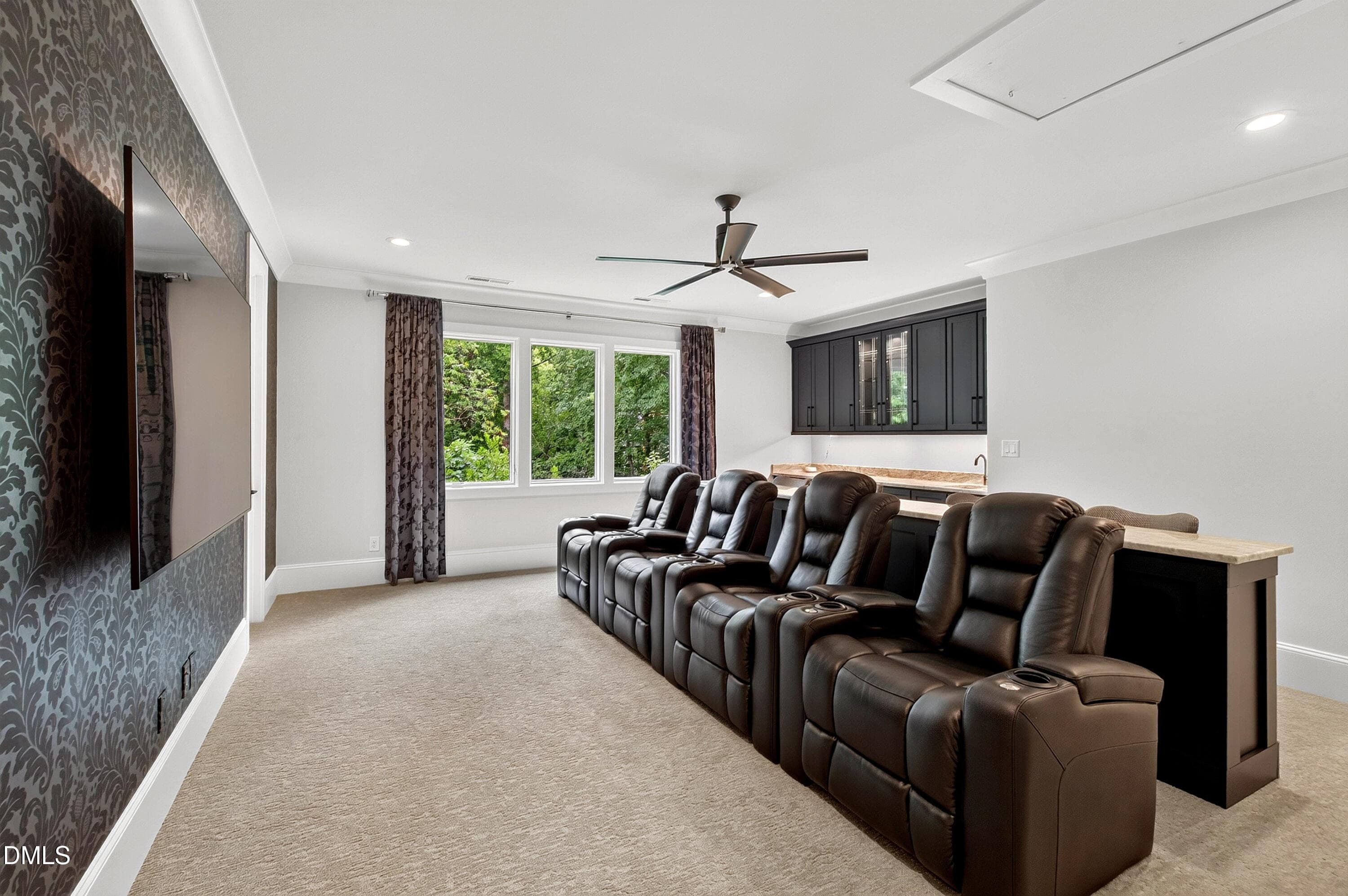Gresham (62) - 2101 Gresham Lake Road, Raleigh, NC 27615, Raleigh