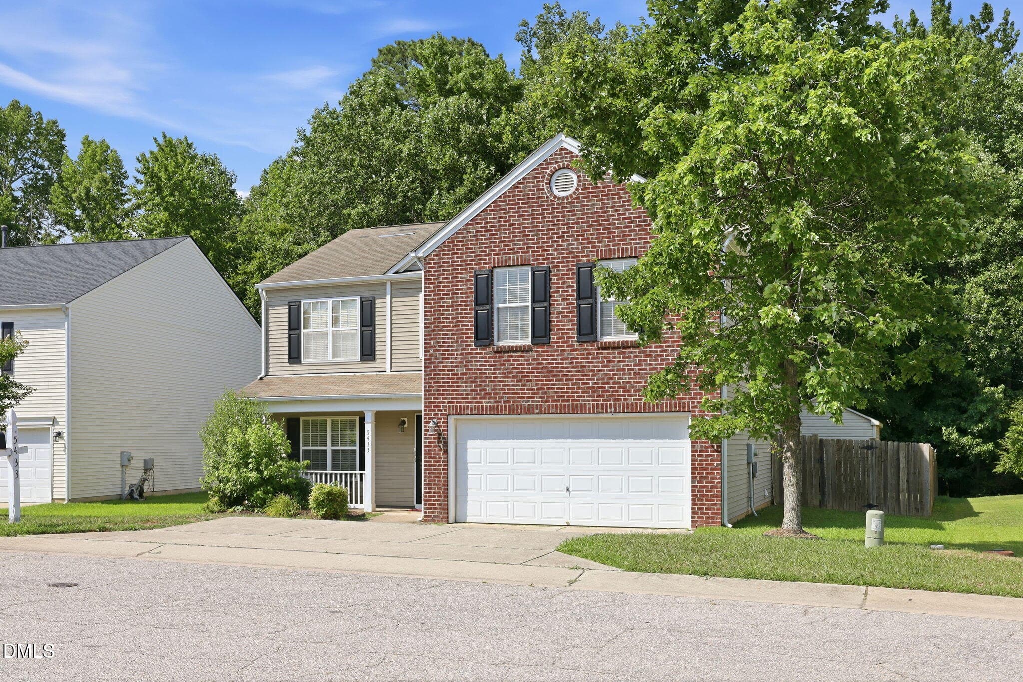 3-web-or-mls-IMG_3401 - 5433 Thunderidge Drive, Raleigh, NC 27610, Raleigh
