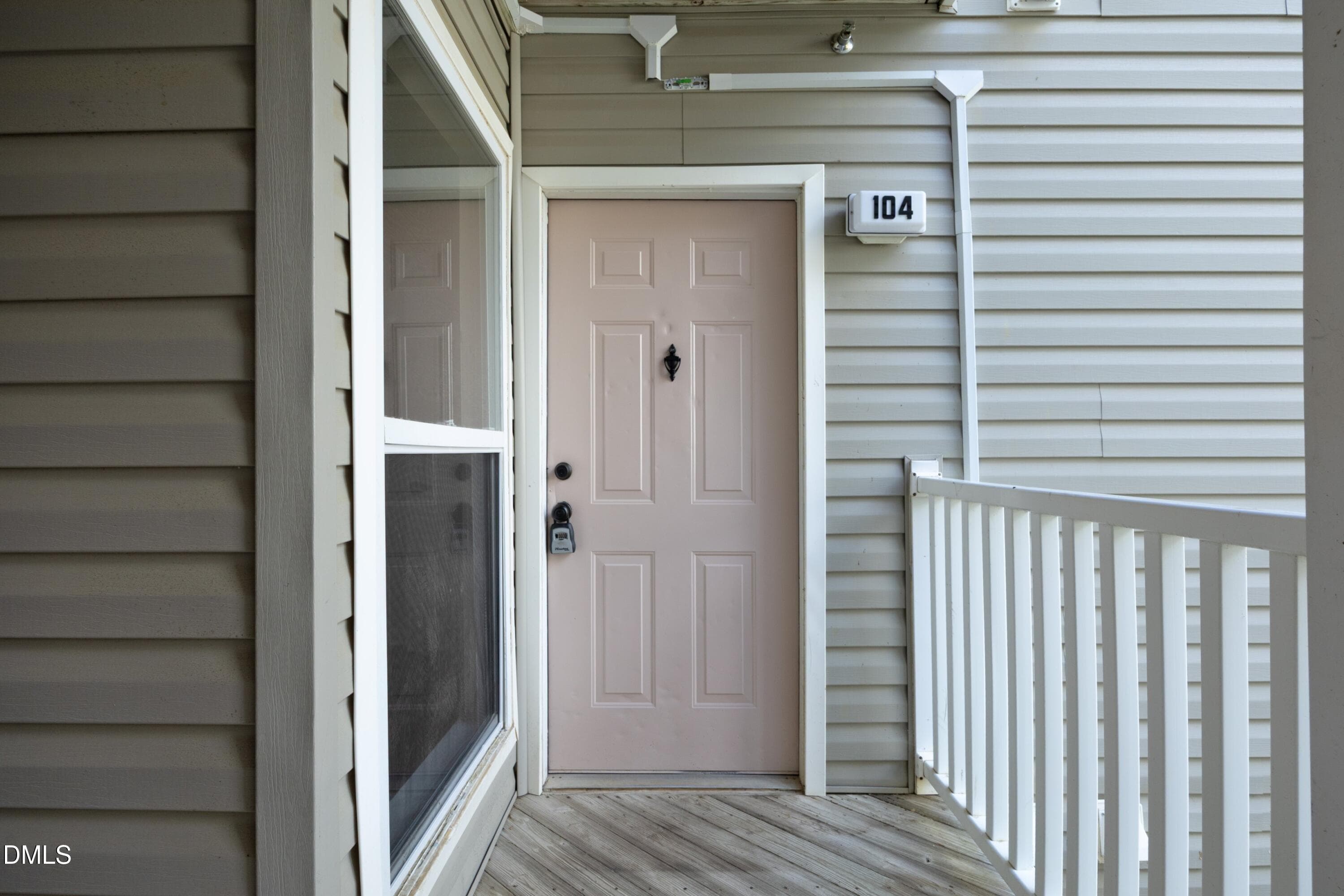 06FrontDoor - 1231 University Court 104, Raleigh, NC 27606, Raleigh