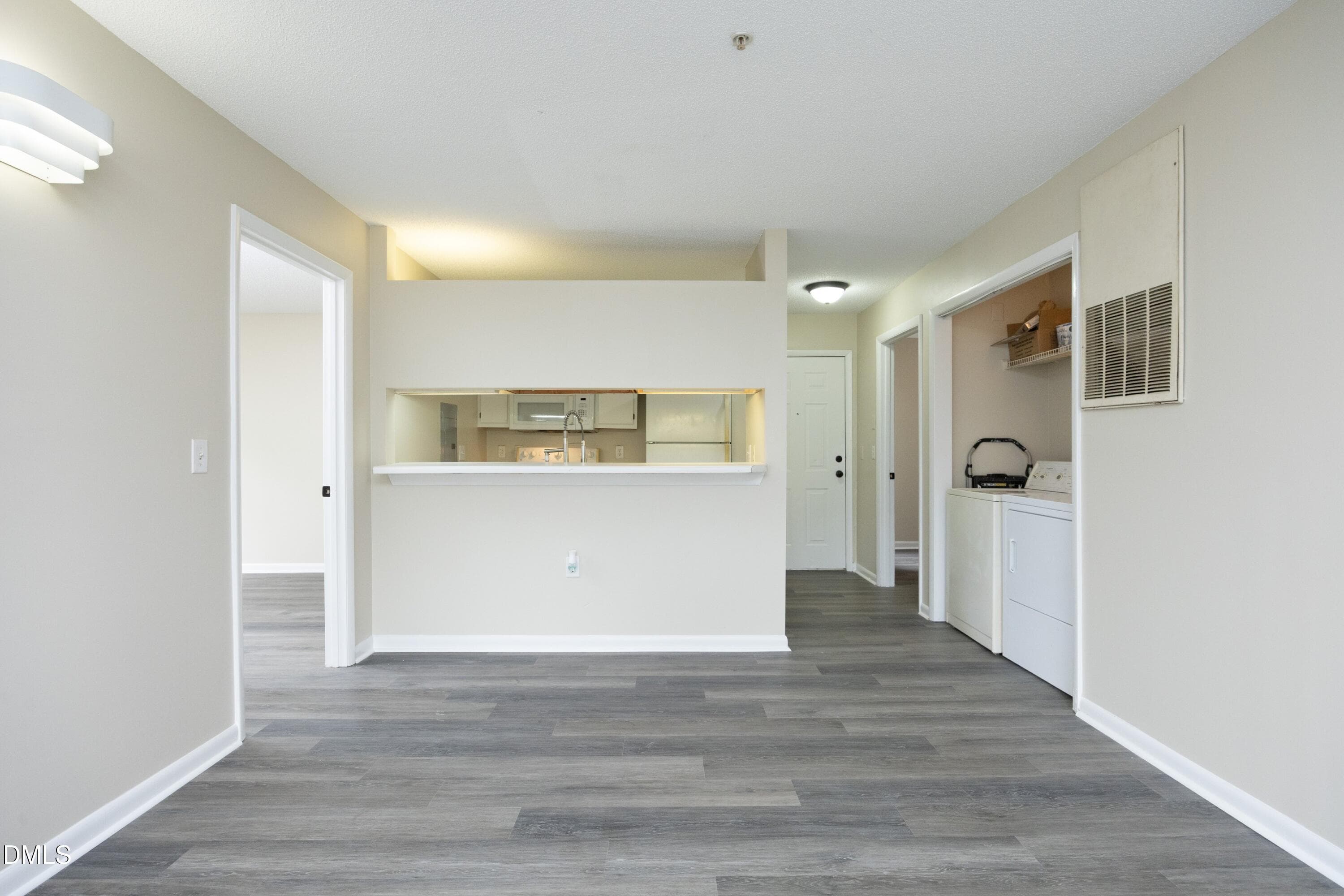 17Dining - 1231 University Court 104, Raleigh, NC 27606, Raleigh