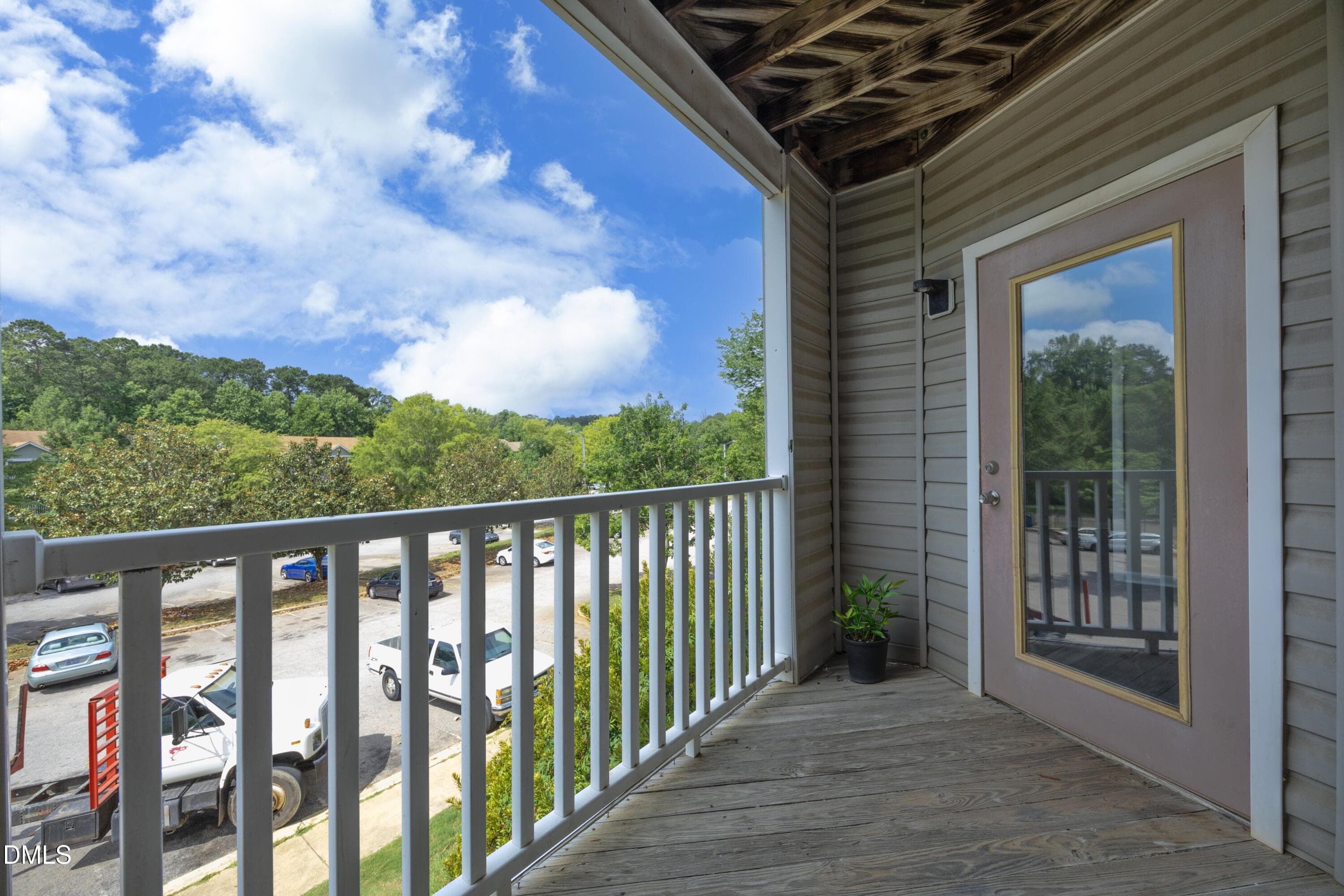 21Deck - 1231 University Court 104, Raleigh, NC 27606, Raleigh
