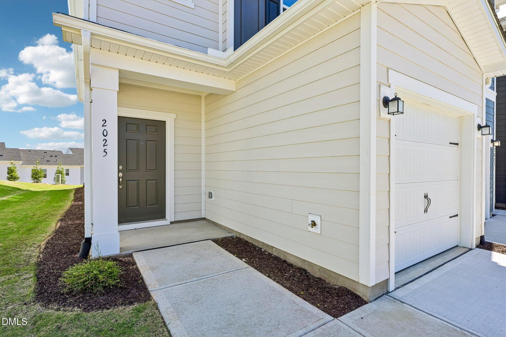 5-web-or-mls-Oakdale Dr-S2204-005 - 2025 Oakdale Drive, Durham, NC 27703