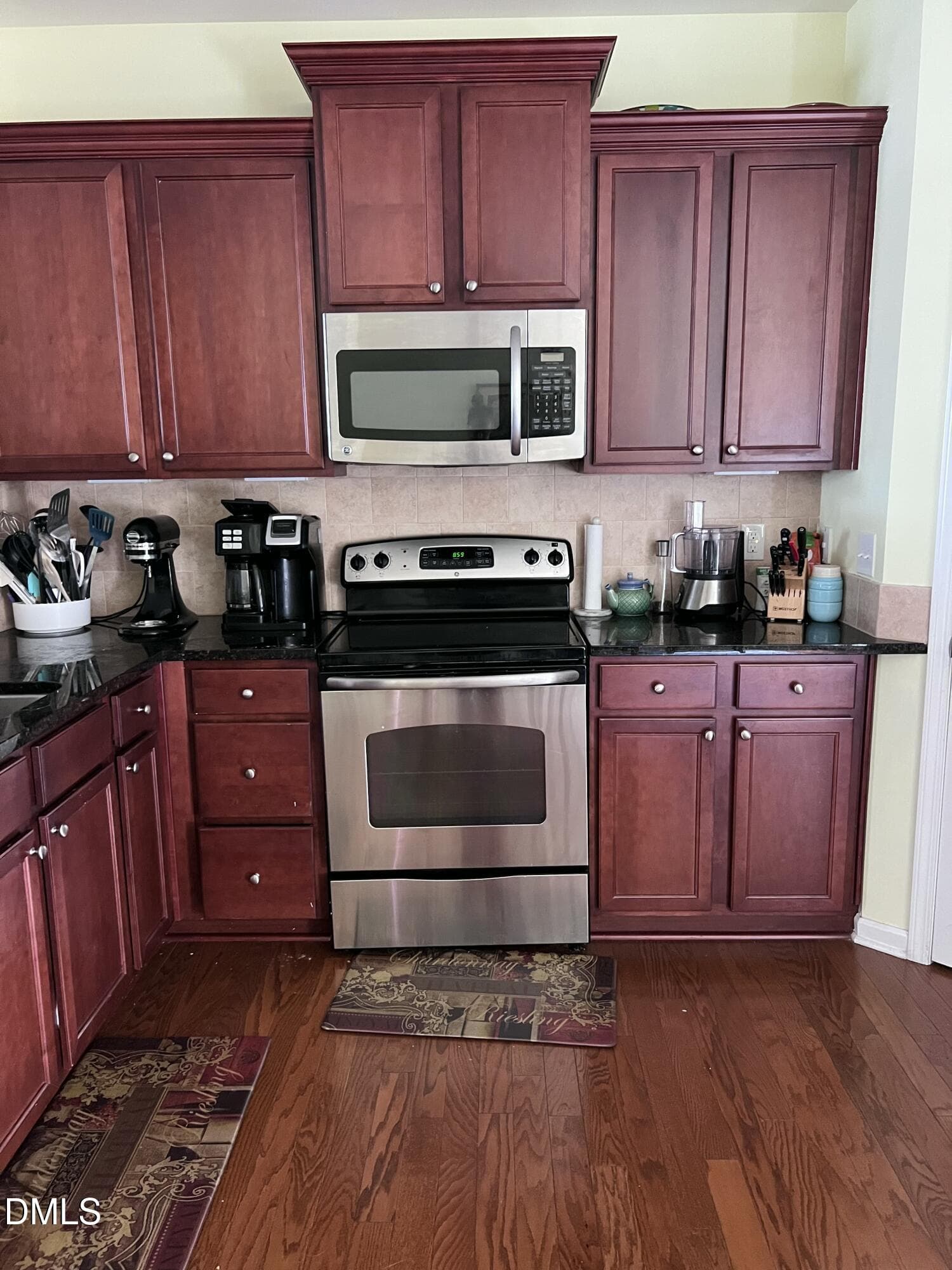 Kitchen - 1331 Still Monument Way, Raleigh, NC 27603, Raleigh