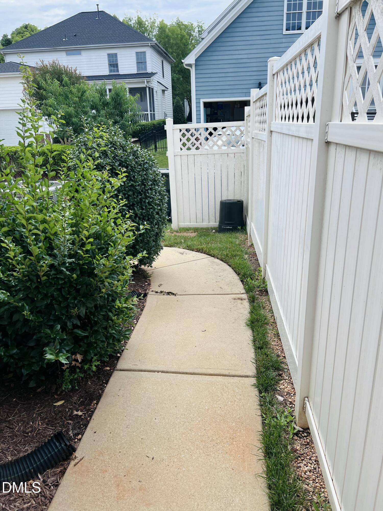 Private Walkway - 1331 Still Monument Way, Raleigh, NC 27603, Raleigh