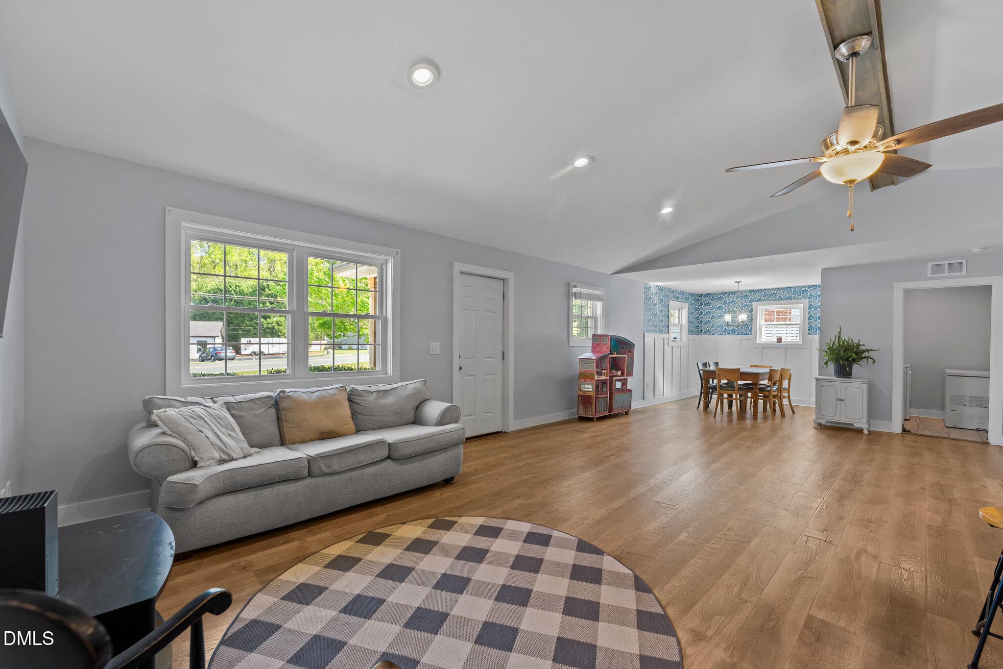10-web-or-mls-ROB06835 - 1066 S Third Street, Mebane, NC 27302, Mebane