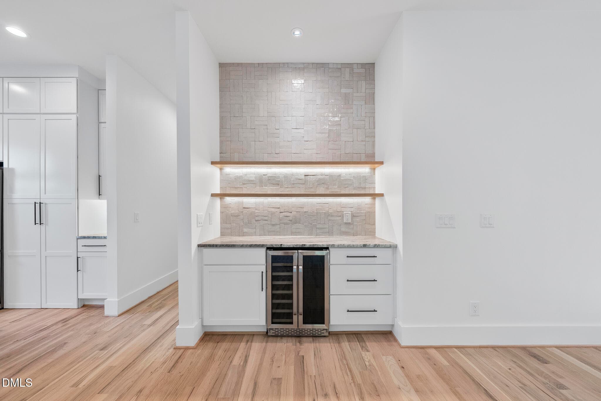 DSC06170 - 813 E Hargett Street, Raleigh, NC 27603, Raleigh