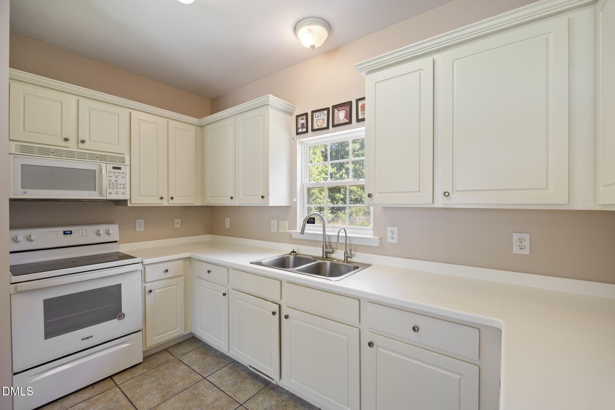 21-web-or-mls-484A5758 - 20 Greenleaf Court, Louisburg, NC 27549, Louisburg