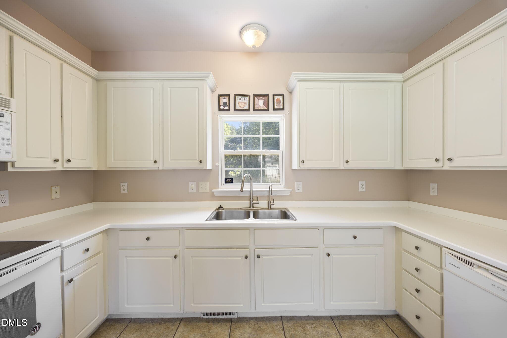 22-web-or-mls-484A5763 - 20 Greenleaf Court, Louisburg, NC 27549, Louisburg