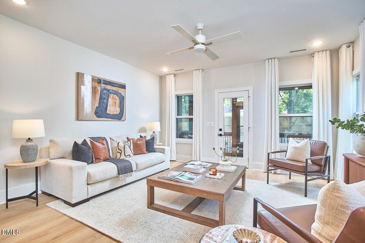 Living room - 3027 Omah Street D, Durham, NC 27705, Durham